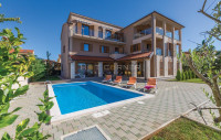 Volme, penthouse 180m2 s pogledom na more