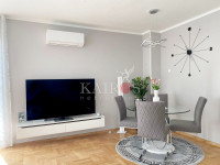 VOLOSKO,  71 m2, 1S+DB, BALKON, POGLED