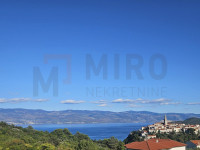 Vrbnik, apartman na prvom katu s pogledom PRILIKA