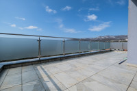 VRHOVEC, TOP 4-SOBAN STAN S TERASOM I GARAŽOM ***BEZ PROVIZIJE!!!***