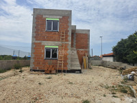 VRSI - apartman u prizemlju površine 78m2