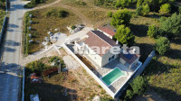 Vrsi - kamena kuća s bazenom