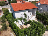 VRSI - Samostojeća katnica sa dvije stambene jedinice - 250m2