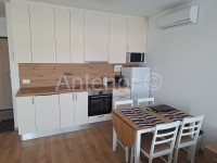 VRSI - ZUKVE - studio apartman - 140 m do mora