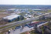 Vukovar, Borovo naselje, poslovni kompleks NKP 1212 m2, atraktivna lok
