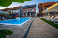 Vukovar, Mitnica, prodaja, 800 m², poslovna prilika