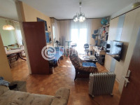 Zadar, Bulevar - dvosoban stan u zgradi s liftom i novom fasadom,60 m2