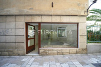 Zadar, Centar, poslovni prostor površine 70m2 na atraktivnoj lokaciji