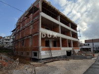 ZADAR – CRVENE KUĆE - Stan 64m², garaža + parking!