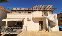 Gornji Karin, Zadar, kuća s tri apartmana, 180 m²