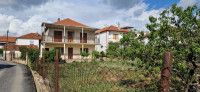 Zadar, katnica(208m2) s garažom i pomoćnim objektom na velikom terenu,