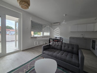 ZADAR, MARASKA PARK, Dugoročan najam dvosobnog stana