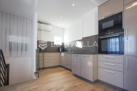 Zadar, Melada, dvosoban stan s krovnom terasom, NOVOGRADNJA