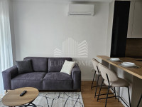 ZADAR, Novogradnja, stan u centru grada, 40m3