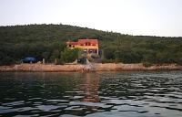 Zadar - otok Rivanj - kuća prvi red do mora