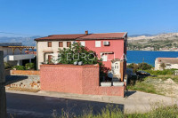 Zadar, Pag, kuća s pet apartmana i pogledom na more, 867,39 eur/m2