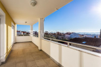 Zadar, Plovanija, moderan trosoban stan na izvrsnoj lokaciji