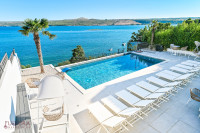 ZADAR - POSEDARJE, VILA 185 M2, PRODAJA, 4 APARTMANA, BAZEN, 1 RED, PO
