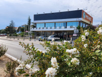 Zadar - poslovi prostor prodaja/najam 1783 m2