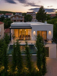 Zadar, Pridraga - moderna vila s bazenom, drugi red do mora