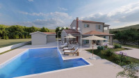Zadar - Pridraga - zemljište 1047m2 s građevinskom dozvolom!! 125000€
