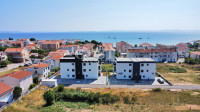 ZADAR, PRIVLAKA – Prostrani penthouse u novogradnji u blizini mora