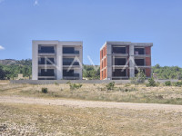 ZADAR, ROVANJSKA, STANOVI U PRVOM REDU DO MORA