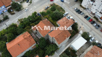 ZADAR - SMILJEVAC   tri samostojeće kuće - top lokacija