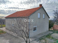 ZADAR, VISOČANE - Kuća s prostranom okućnicom za najam