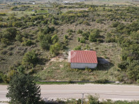 Hrvatska, Zemunik, Zadar – 2.062 m² građevinskog zemljišta s kućom + 1