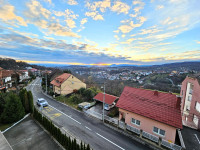 ZAGREB, Bijenik penthouse (3SB+DB) panoramski pogled