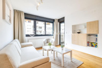 Zagreb, Centar, dvosoban stan 43 m² s loggiom