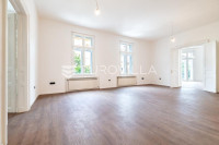 Zagreb, Centar, reprezentativan poslovni prostor 250 m²