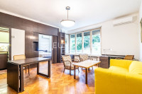 Zagreb, Centar, Ribnjak, uređen dvosoban stan 37 m²