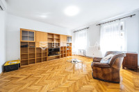 Zagreb, Centar, trosoban 78 m² s balkonom