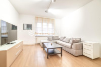 Zagreb, Centar, trosoban stan 69 m² s balkonom