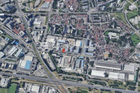 Zagreb Donje Svetice ulični lokal 310m2 sa 10 parkinga