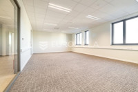 Zagreb, Dubrava, poslovni prostor uredske namjene 435 m2 unutar poslov