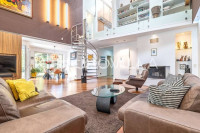 Zagreb, Gajnice moderna kuća 340m2, s bazenom na zemljištu 2300m2