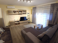 Zagreb – Dubrava, Kompletno renoviran stan 42 m², 1.kat