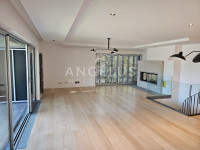 Zagreb, Gornje Prekrižje - luksuzni dvoetažni stan 320m2 s vrtom i gar