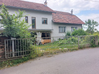 Zagreb, Gornje Vrapče, dvojna kuća za investiciju