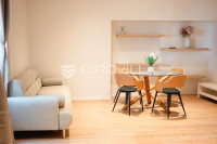 Zagreb, Gornji Grad, Kaptol, luksuzan trosoban stan 78 m2