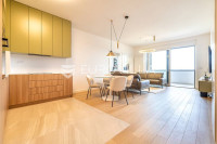 Zagreb, Heinzelova VMD, moderan trosoban penthouse 101,5 m²