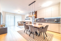 Zagreb, Heinzelova VMD prekrasan četverosoban stan + 2 PGM