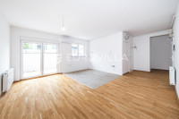 Zagreb, Jarun, trosoban stan s vrtom u novogradnji, 81 m²