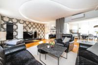 Zagreb, Maksimir, Svetice, četverosoban stan 105 m² s loggiom