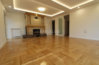 Zagreb, Mlinovi - luksuzna kuća 450 m2 s bazenom, garažom i vrtom