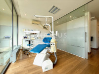 Zagreb, Mlinovi - stan 160m2 u funkciji ordinacije na prodaju