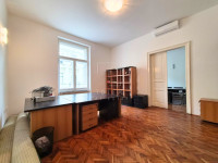 Zagreb, Palmotićeva, poslovni prostor 97 m2